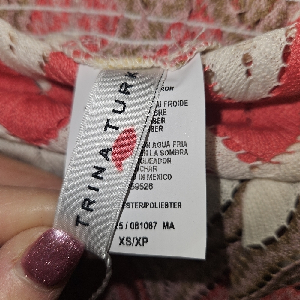 Trina Turk Palisade Short Swim Coverup Size Extra Small Crochet - Picture 9 of 14